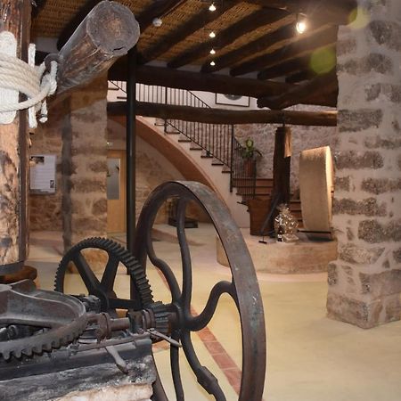 Lo Moli De Bot Hostel Exterior photo